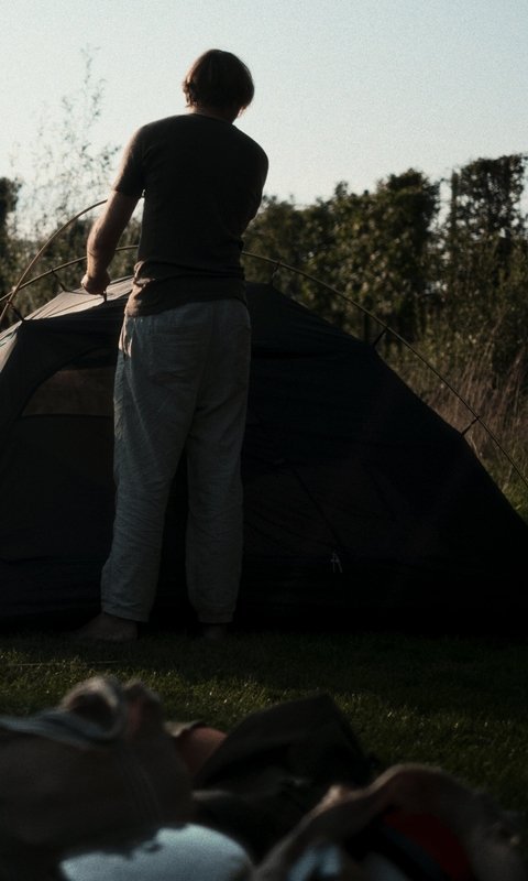 Een vijfdaagse verdiepende wandeltocht door de natuurgebieden van onze zuidergrens, inclusief een tweedaagse stilteretraite in het trappistenklooster Abdij Koningshoeven.
