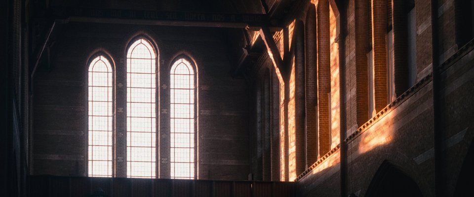 Tweedaagse retraite op donatiebasis in de Onze Lieve Vrouwe Abdij in Oosterhout, voor wie zijn of haar relatie tot het transcendente wil onderzoeken en verdiepen.